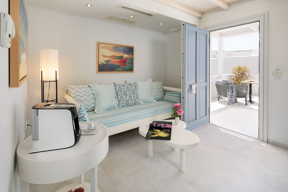 Iria Beach art hotel 50/69