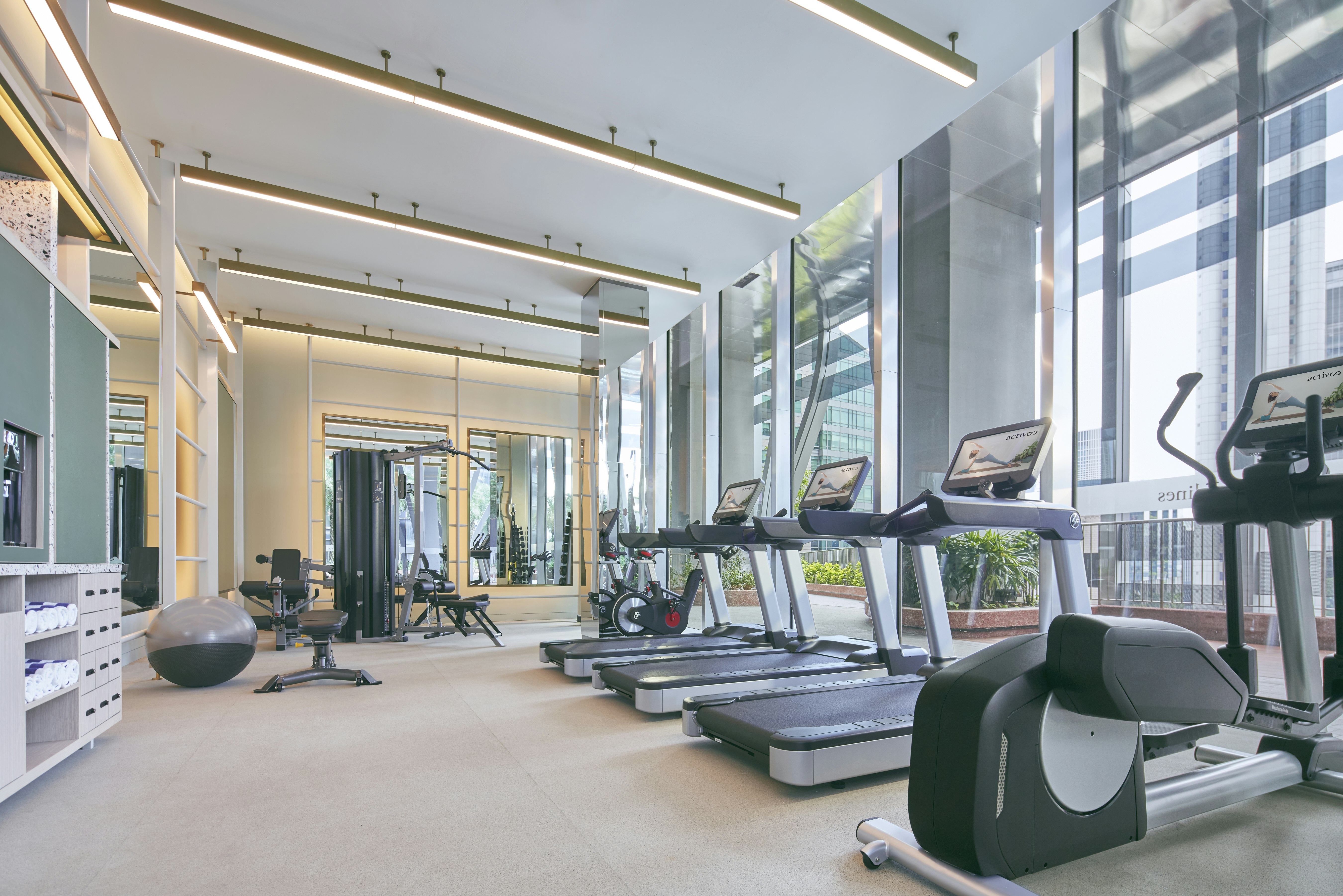 Oakwood Premier Raffles Place Singapore 30/65