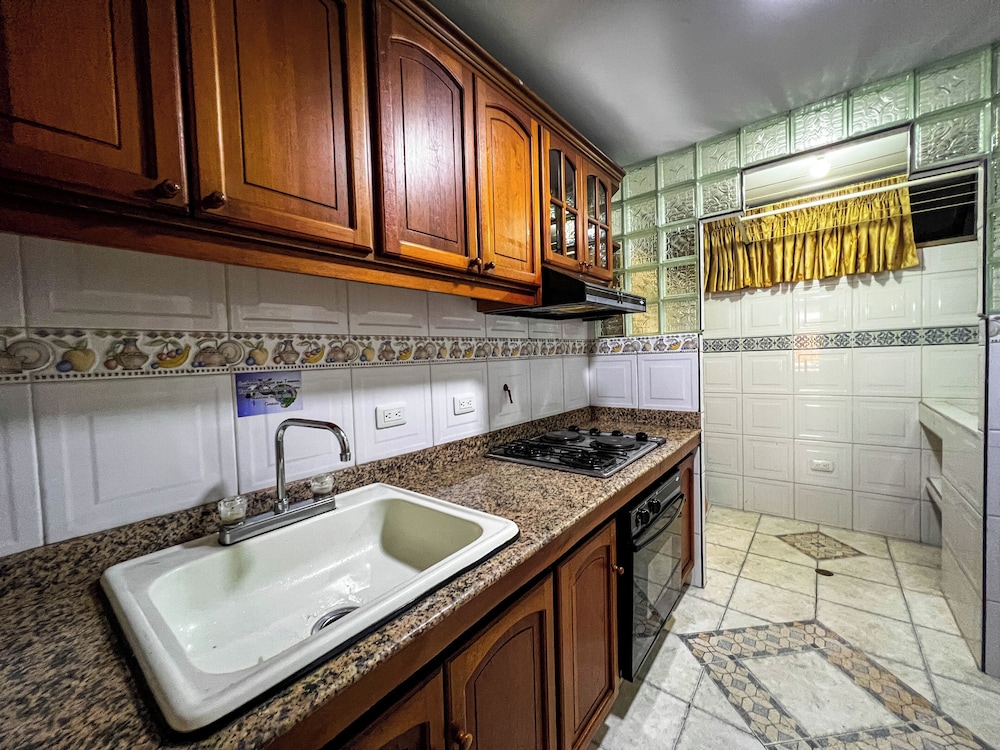 Gran Hotel Cali 46/50