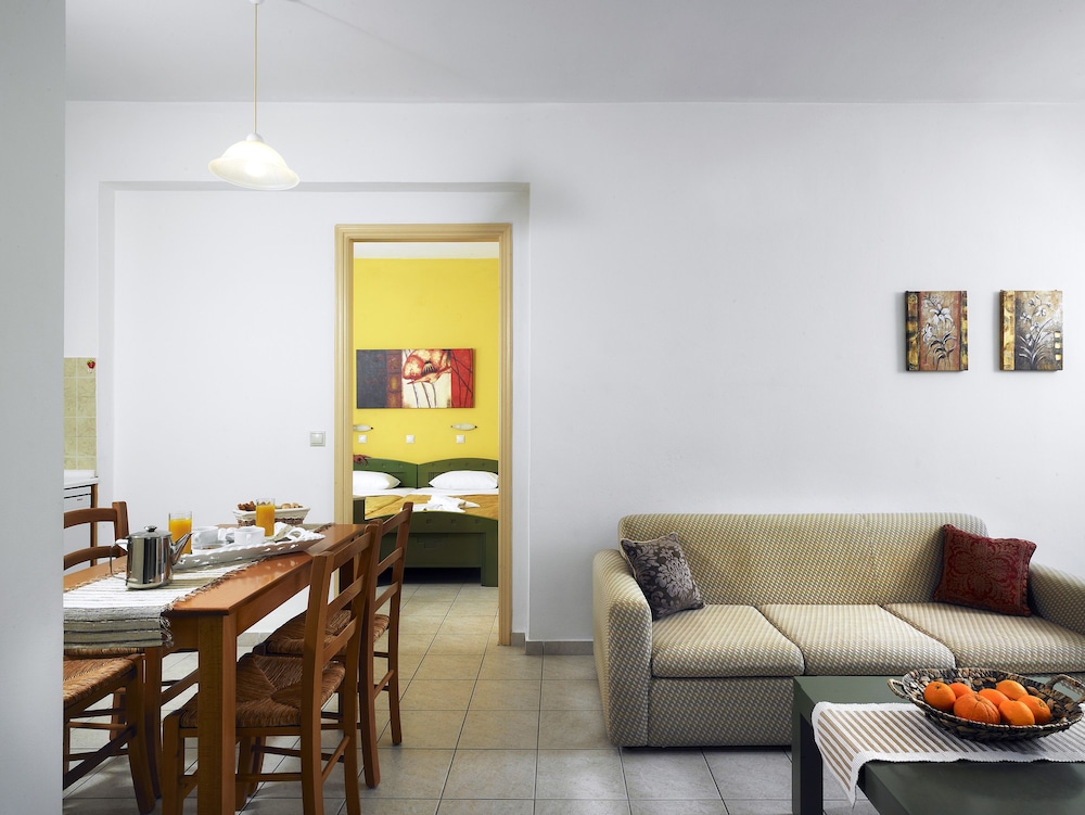 Erivolos Hotel Apartments 17/36