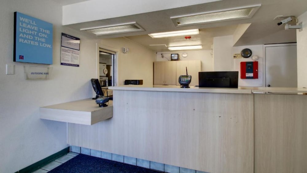 Xpress Inn & Extended Stay Marshall TX Near I-20 & Hwy 59 15/51