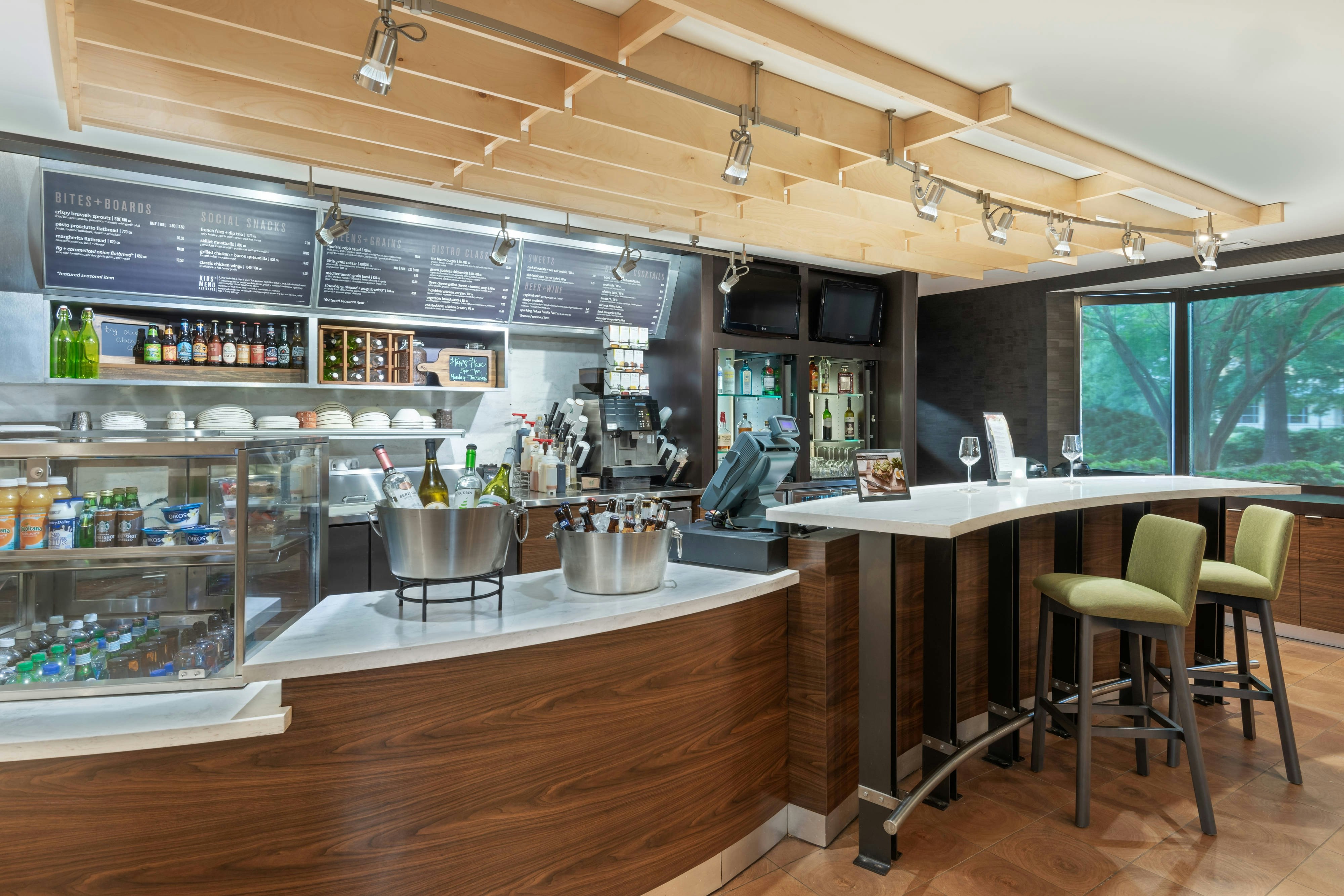 Courtyard by Marriott Lafayette Airport 4/7