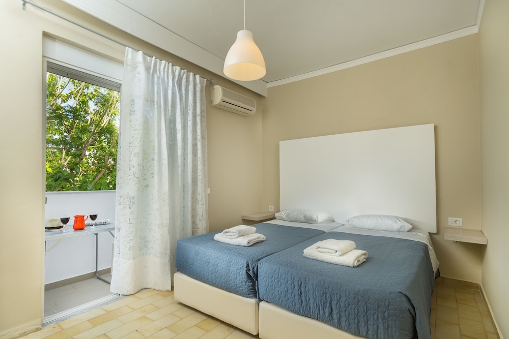 Lefka Hotel Apartments Studios 30/73