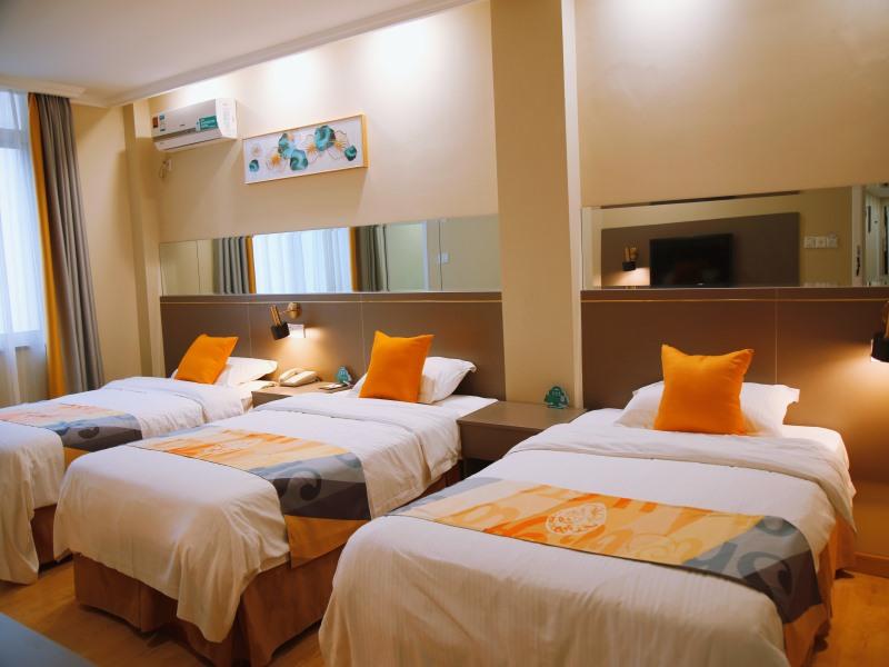 GreenTree Inn Zhenjiang Yangzhong North Gangdong Road Food Street Express Hotel 9/50