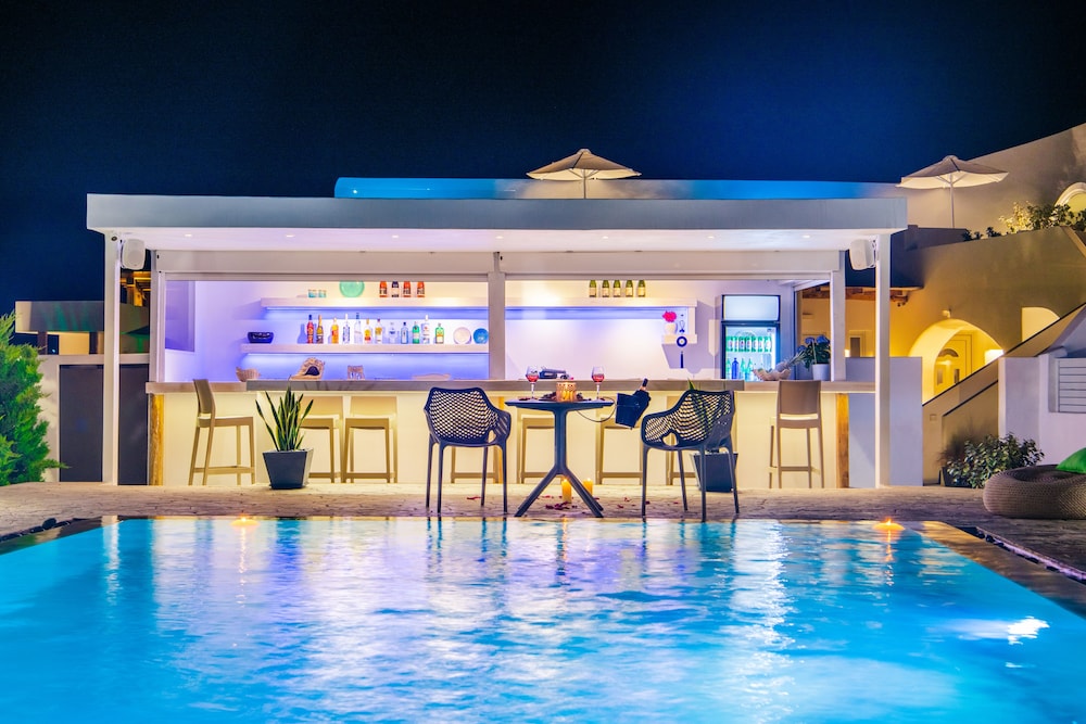 Santoterra Antigua Luxury Suites 1/50