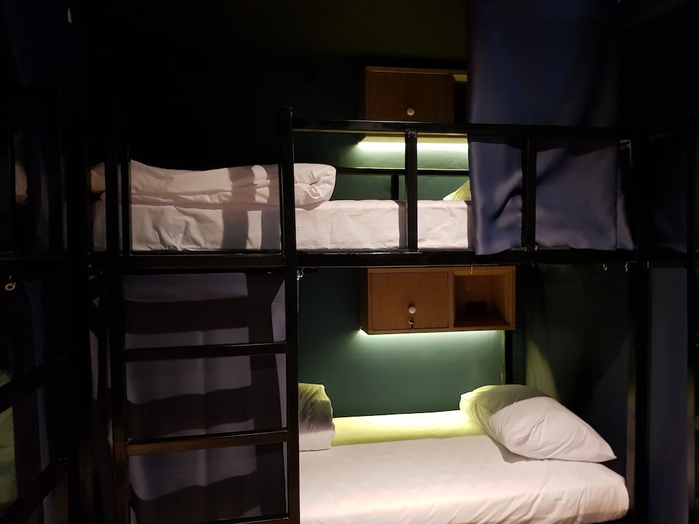 Borbaboom Phuket Poshtel & Hostel 23/47