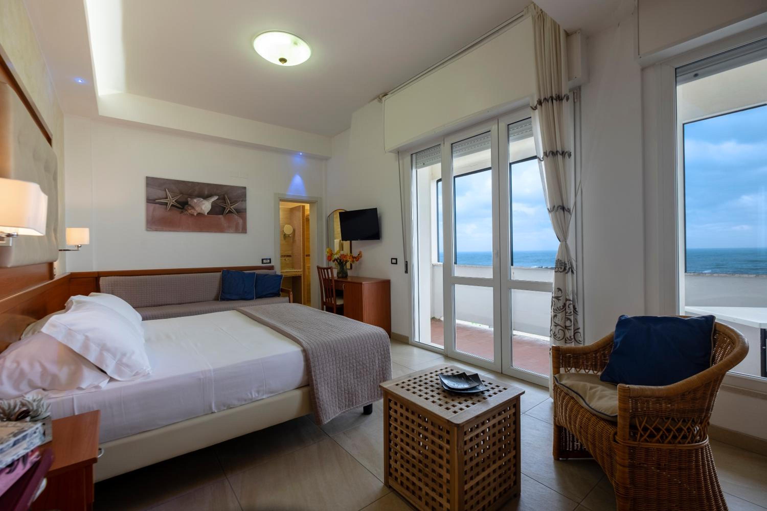 Hotel Elios 8/50