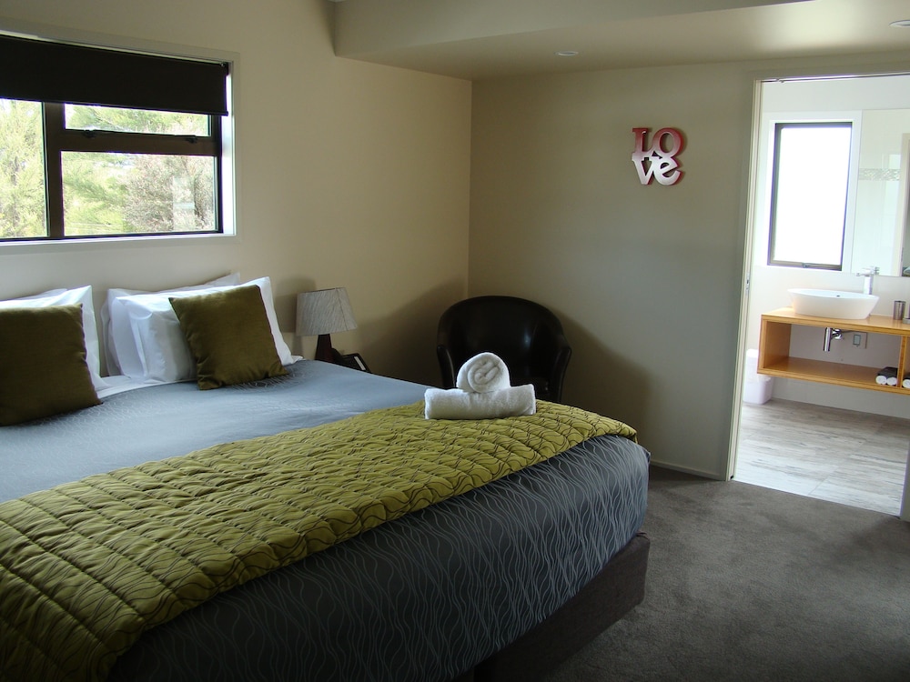 Lake Taupo TOP 10 Holiday Resort 22/78