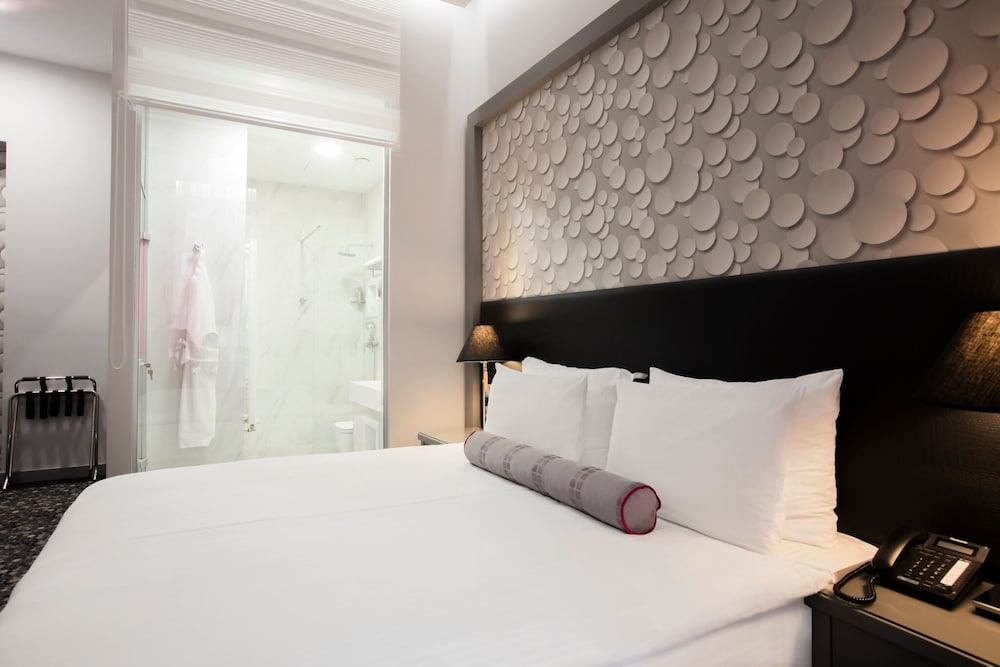 CENTRAL HOTEL SARAJEVO 14/50