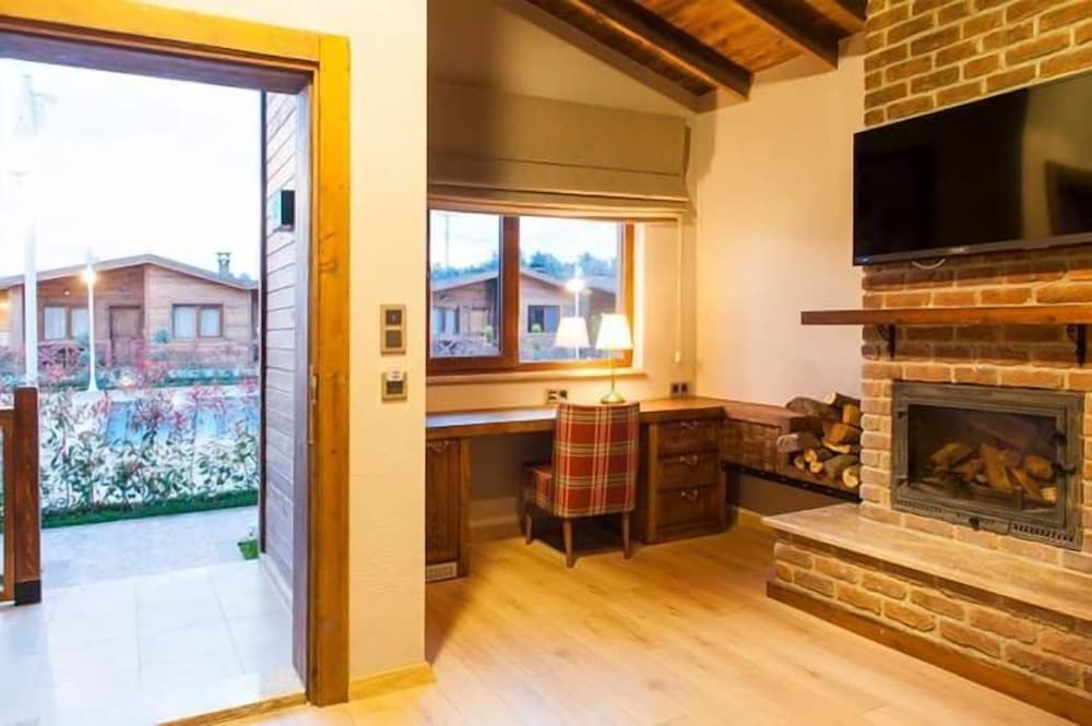 Iznik Askania Otel 33/50
