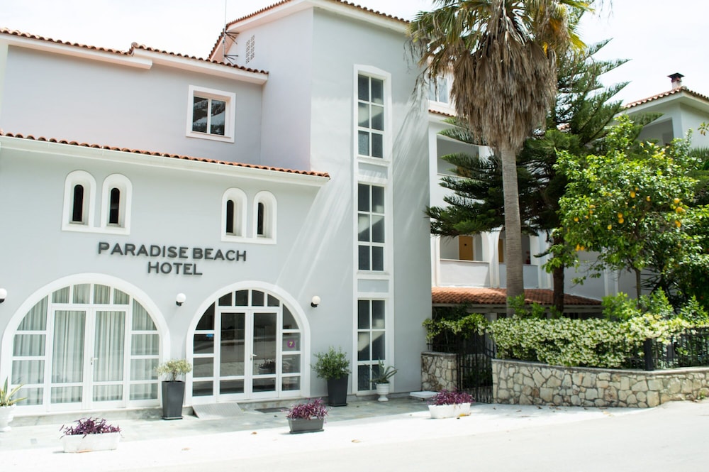 Paradise Beach Hotel 4/50