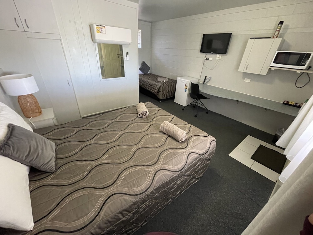 Hatton Vale Motel 22/41
