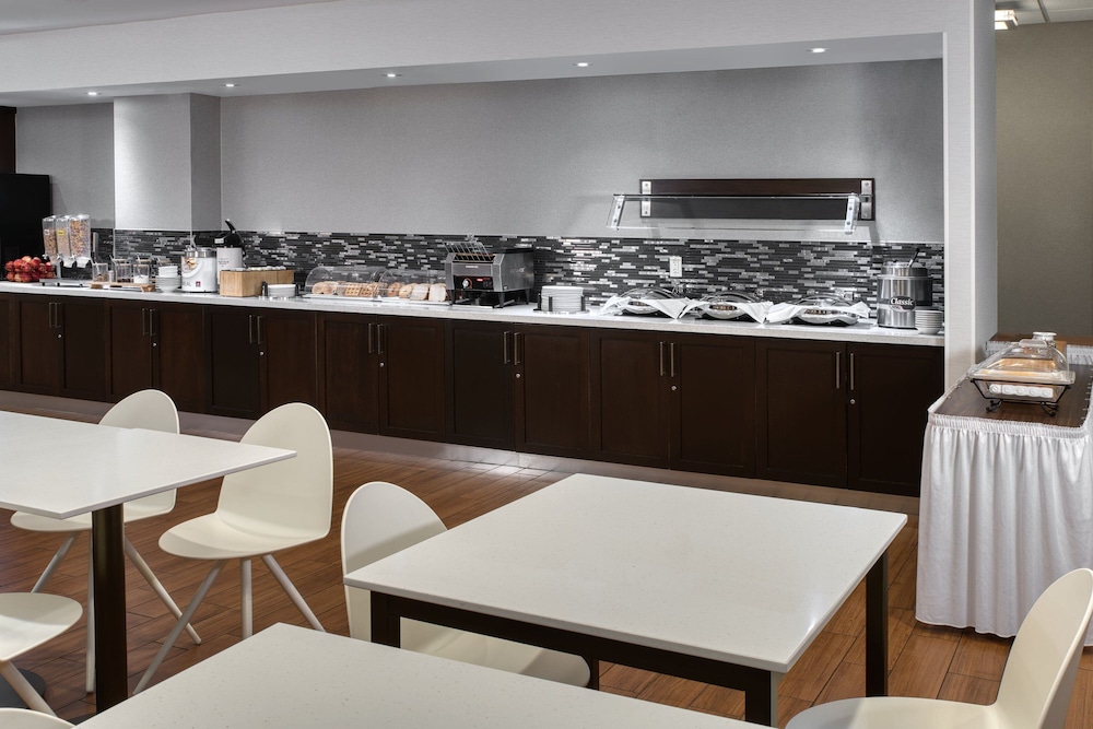 Towneplace Suites Belleville 28/50