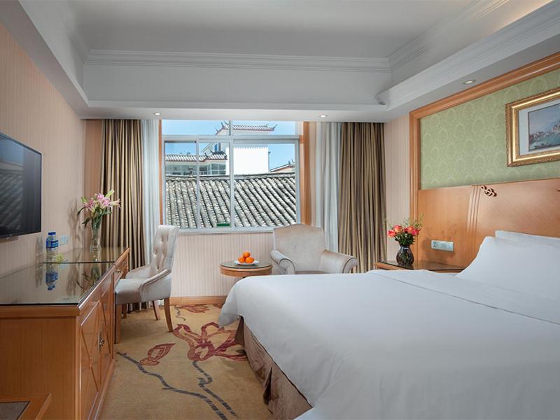 Vienna International Hotel (Lijiang Yuxue Avenue) 22/35