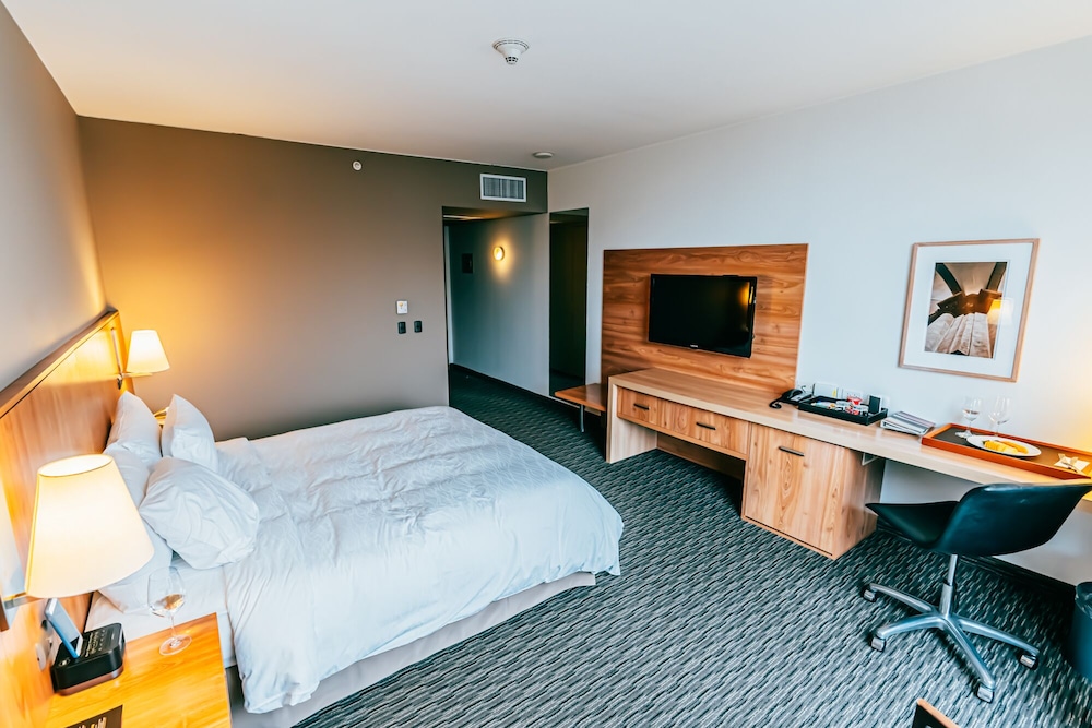 Pullman Lima San Isidro 9/49