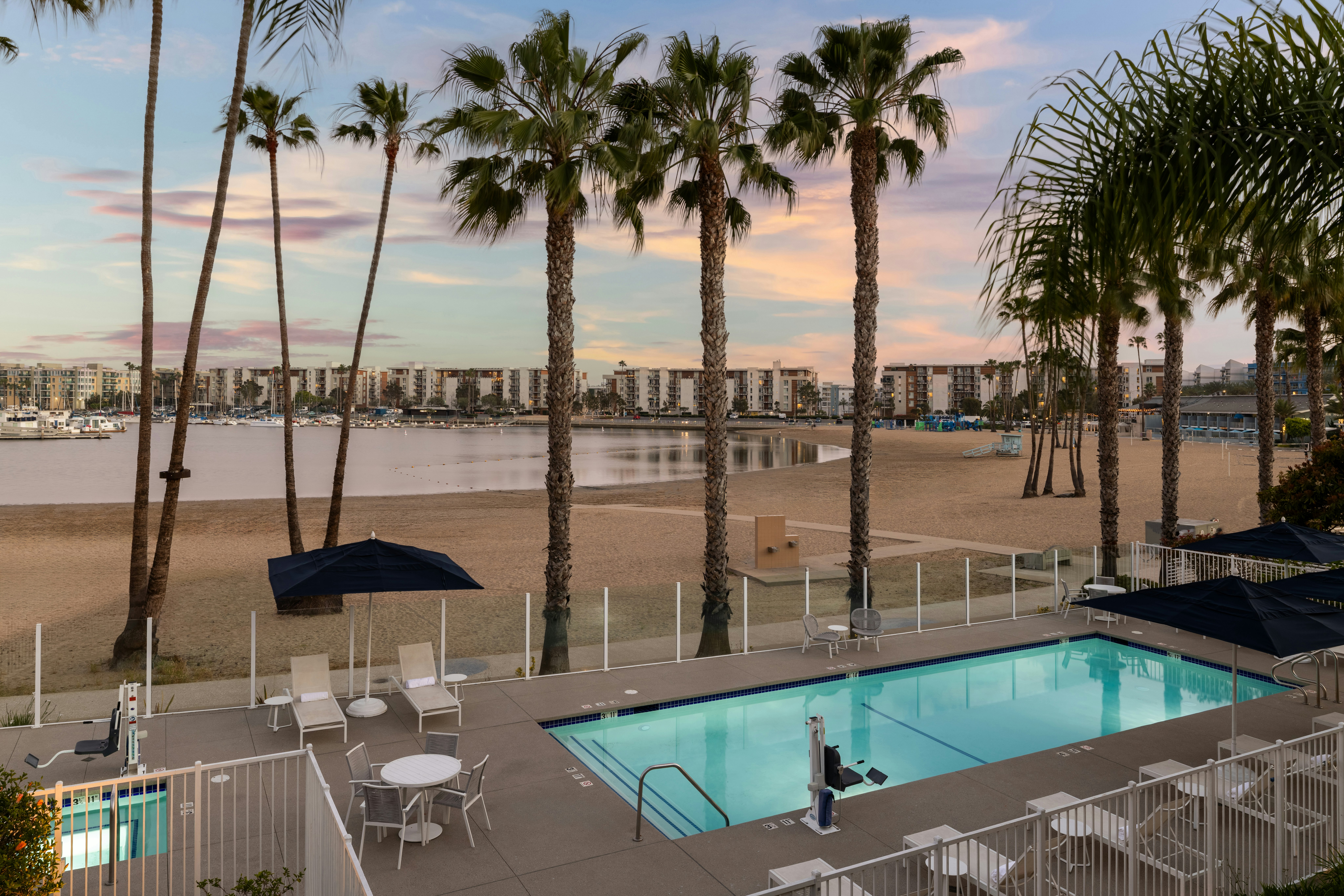 Jamaica Bay Inn Marina Del Rey, Tapestry Collection by Hilton 74/76