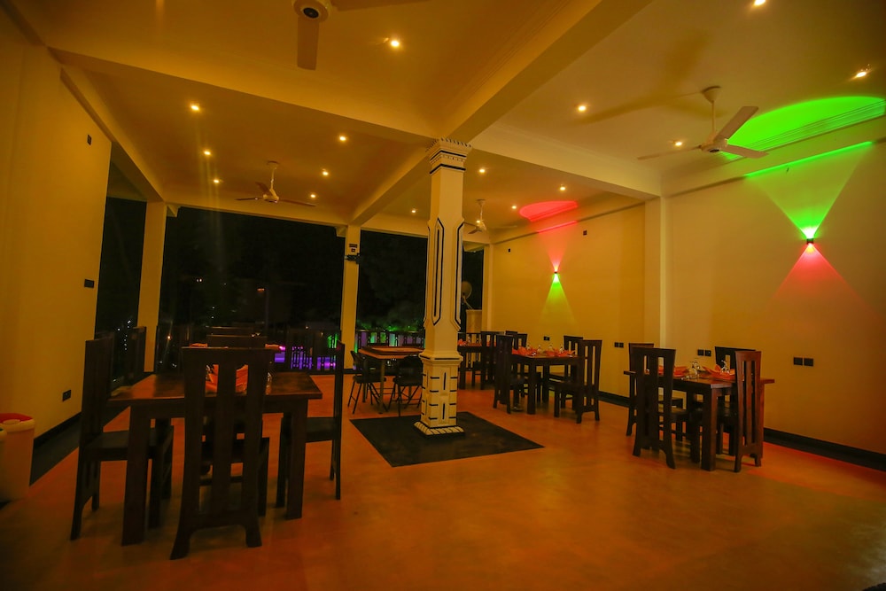 Yala Hotel River Front 29/39