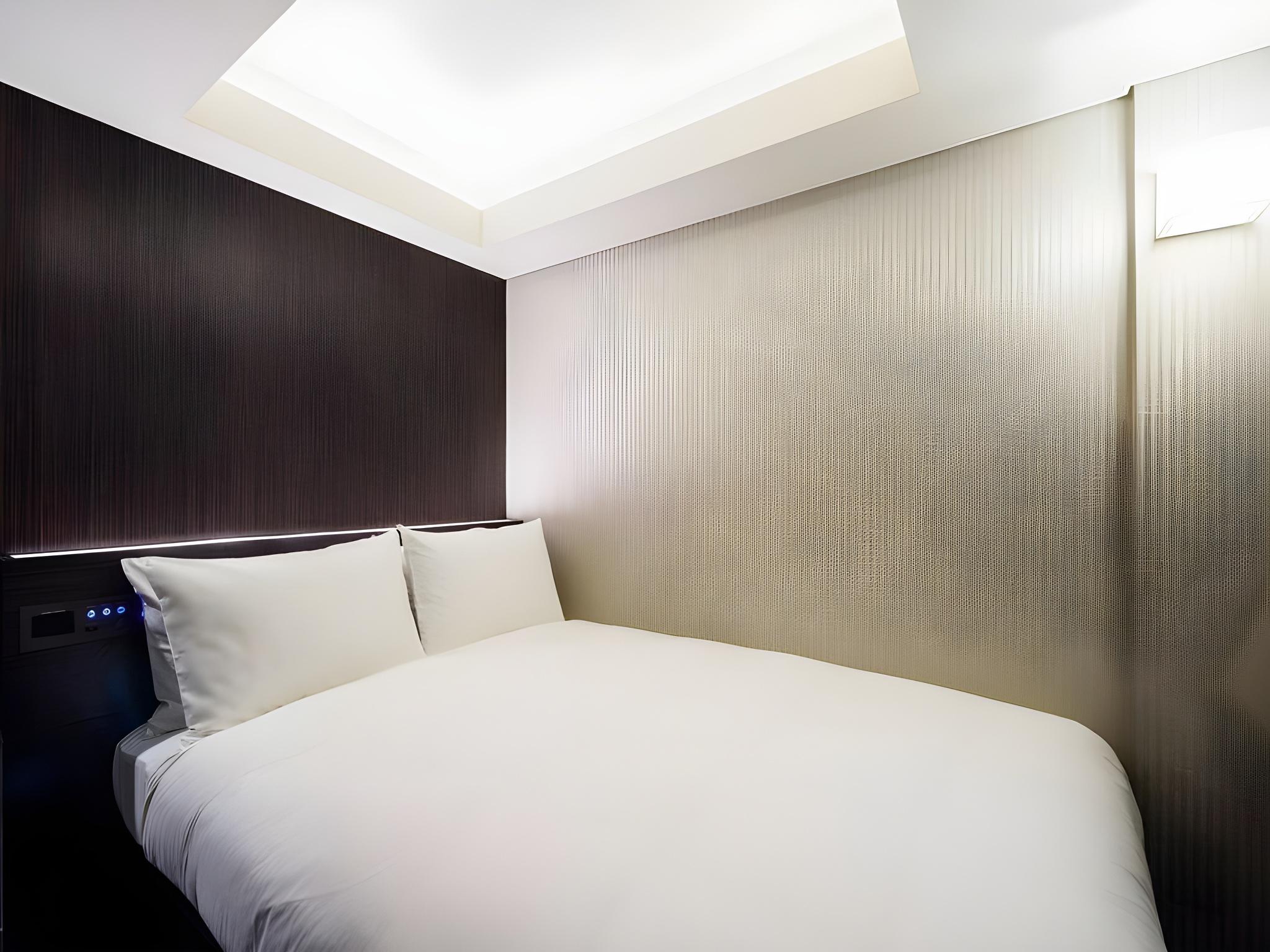 COMFORT, DOUBLE BED