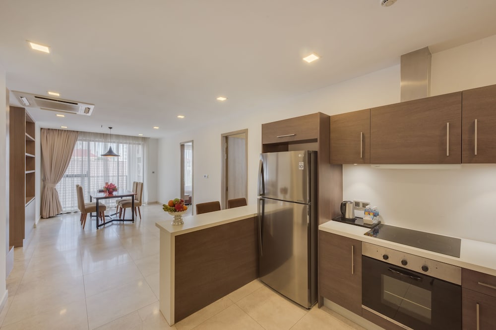 Mansion 51 Hotel & Apartment 50/67