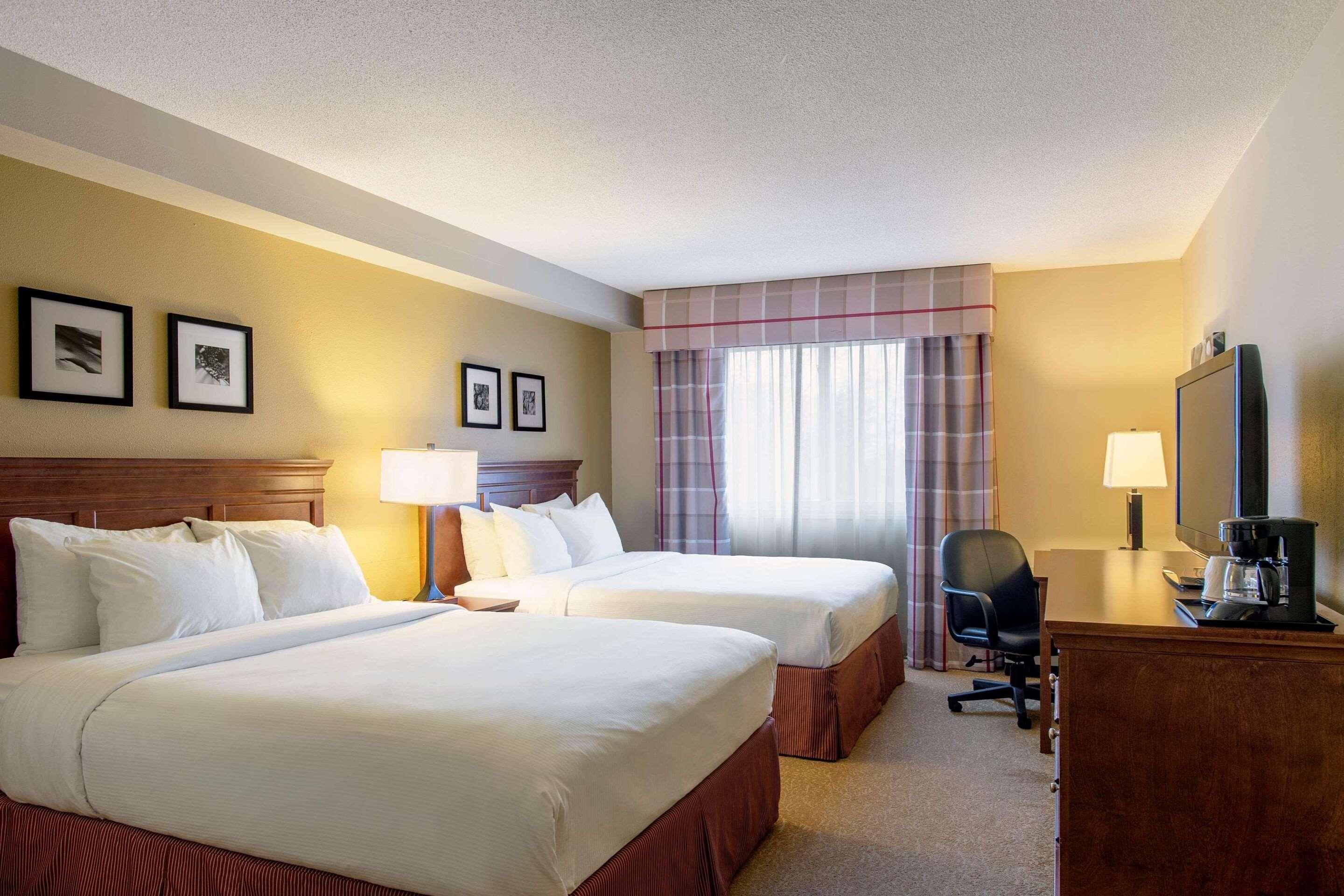 SUITE, 2 QUEEN BEDS