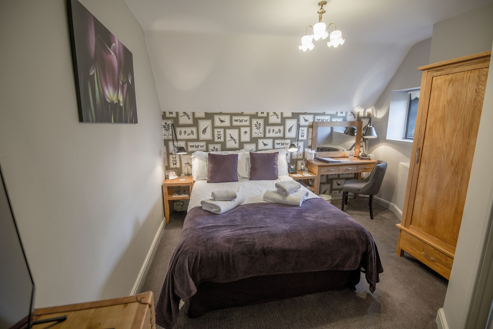 Stonehouse Court Hotel 24/80