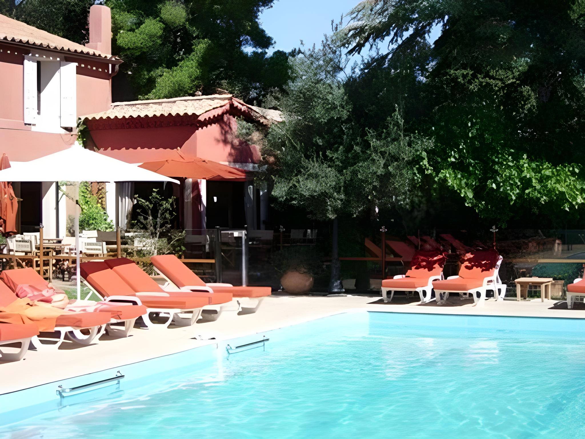 Hotel Les Jardins de Cassis 19/25