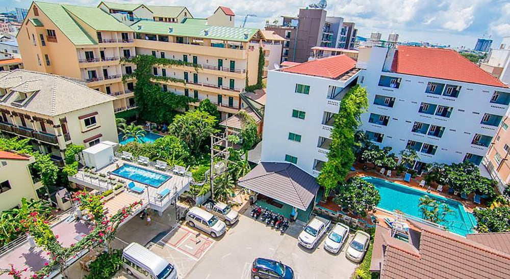 Sutus Court 4 25/33