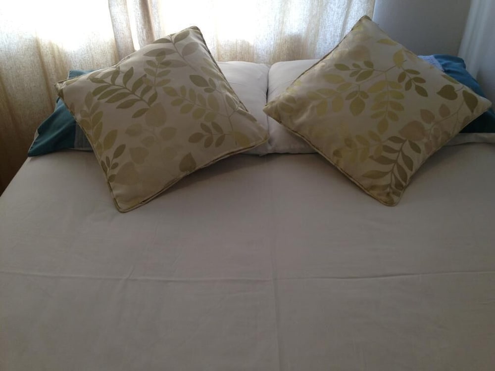 Apple House Guest House Heathrow Airport 14/31