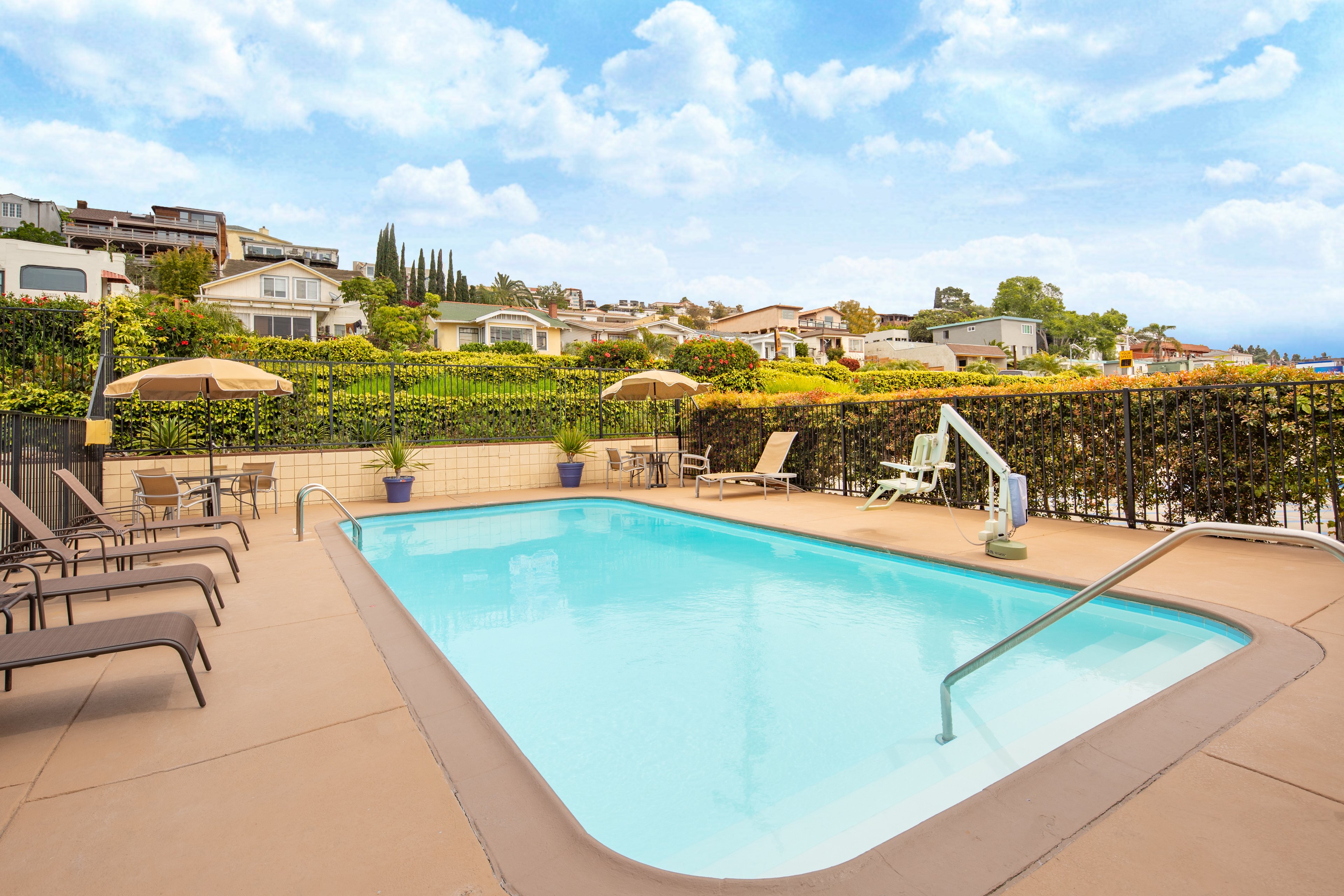 Holiday Inn Express San Diego Airport Old Town 18/25