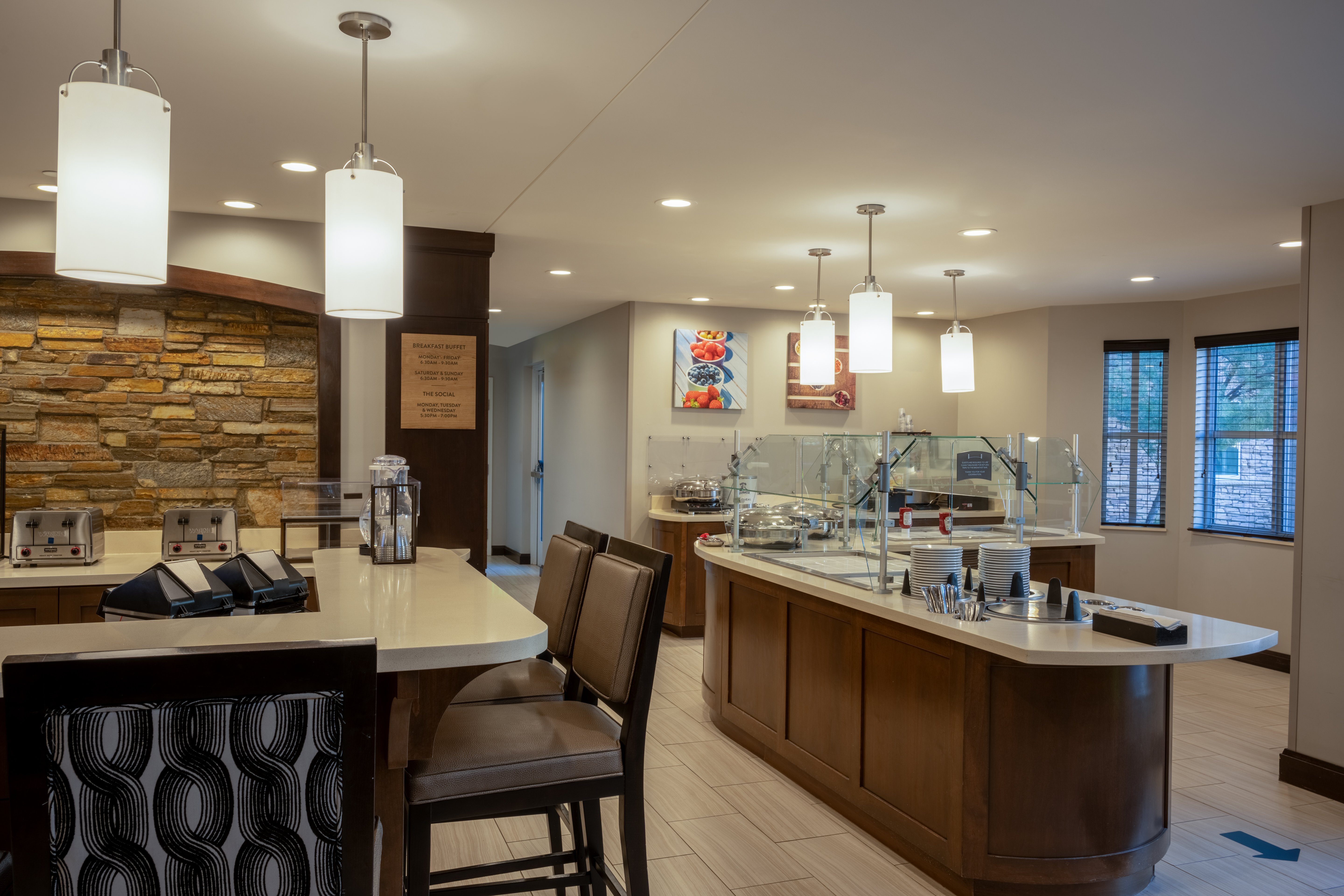Staybridge Suites Phoenix East Gilbert 46/67