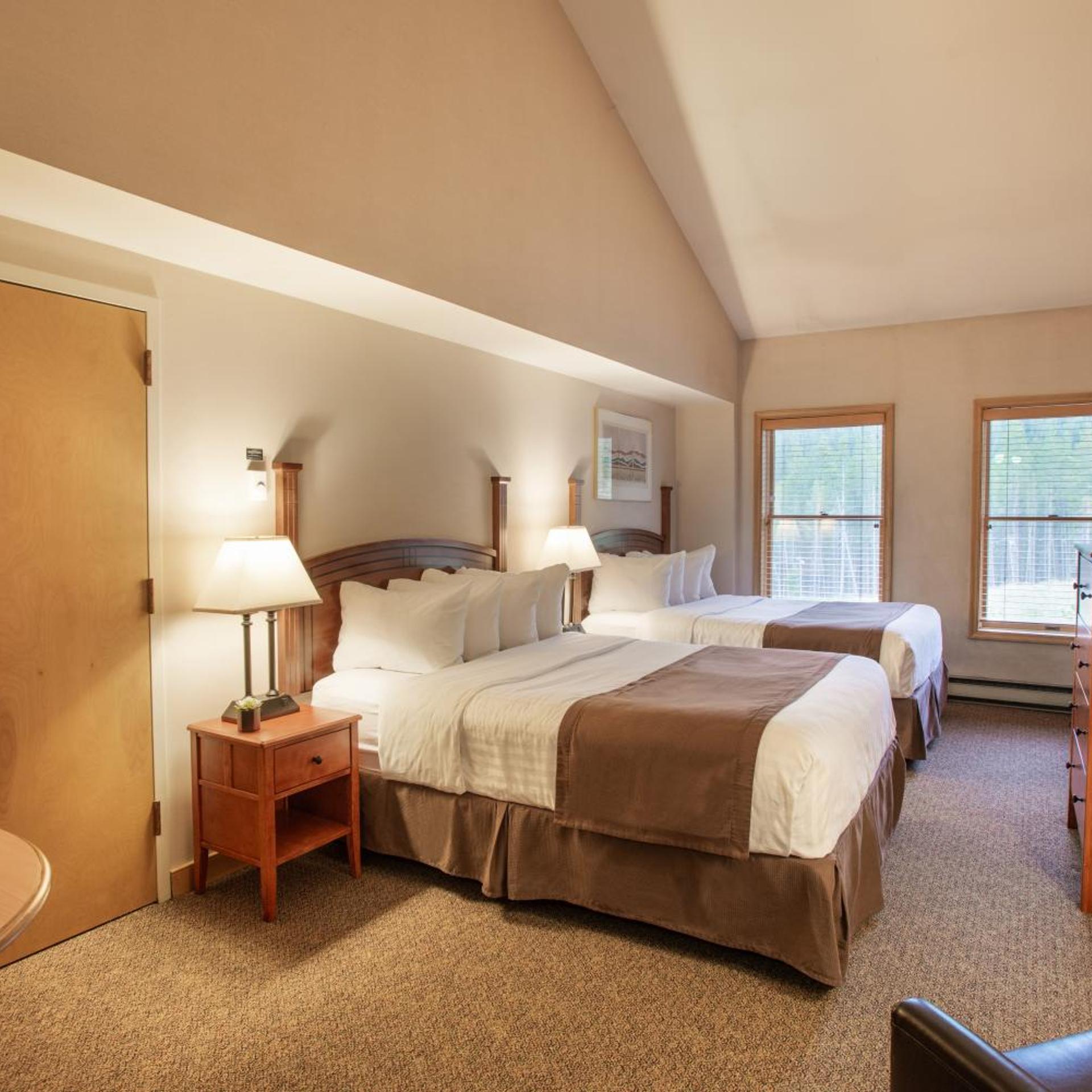غرفة بسريرين كوين، The Vintage Hotel 4/7
