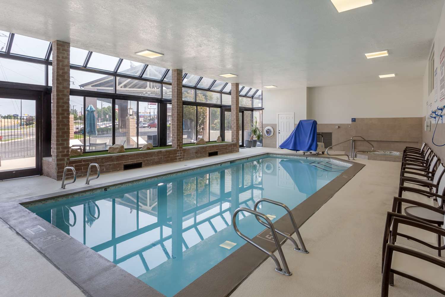 Best Western Plus Cottontree Inn 7/20