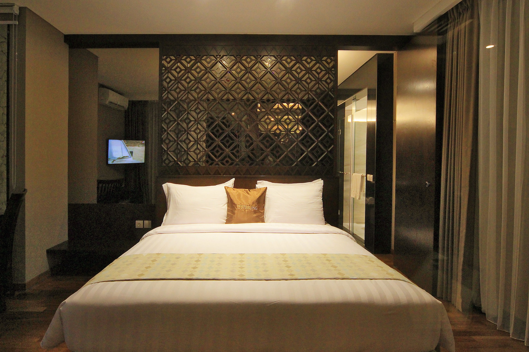 3 BEDROOMS, VILLA, PRIVATE POOL