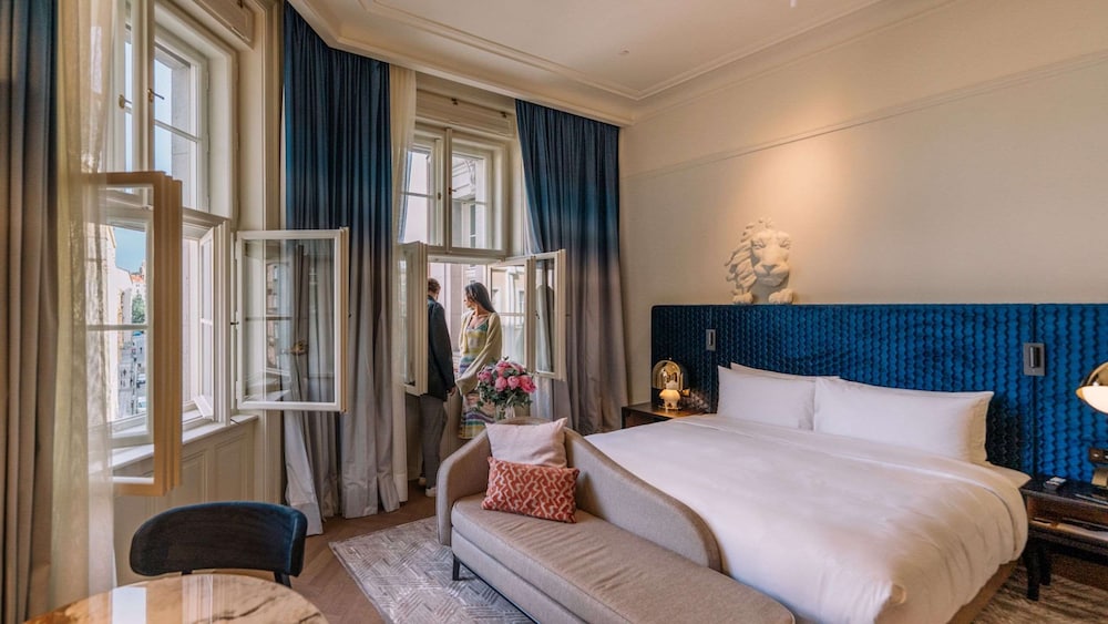 Andaz Prague 13/50