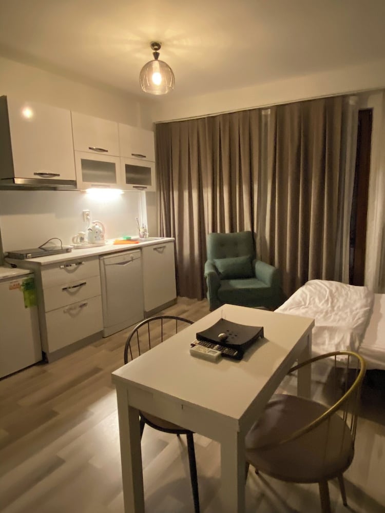 Istanbul Hub Flats 37/50