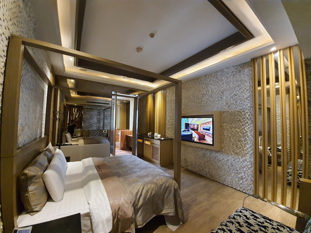 Jin Sha Motel 25/49