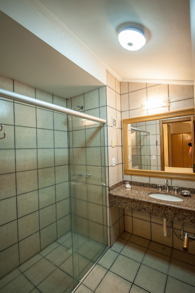 Farina Park Hotel 50/50