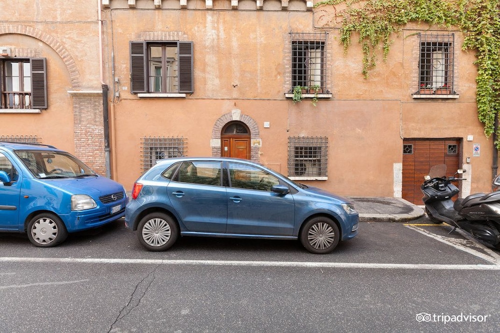 Colosseum Bed & Breakfast 45/62