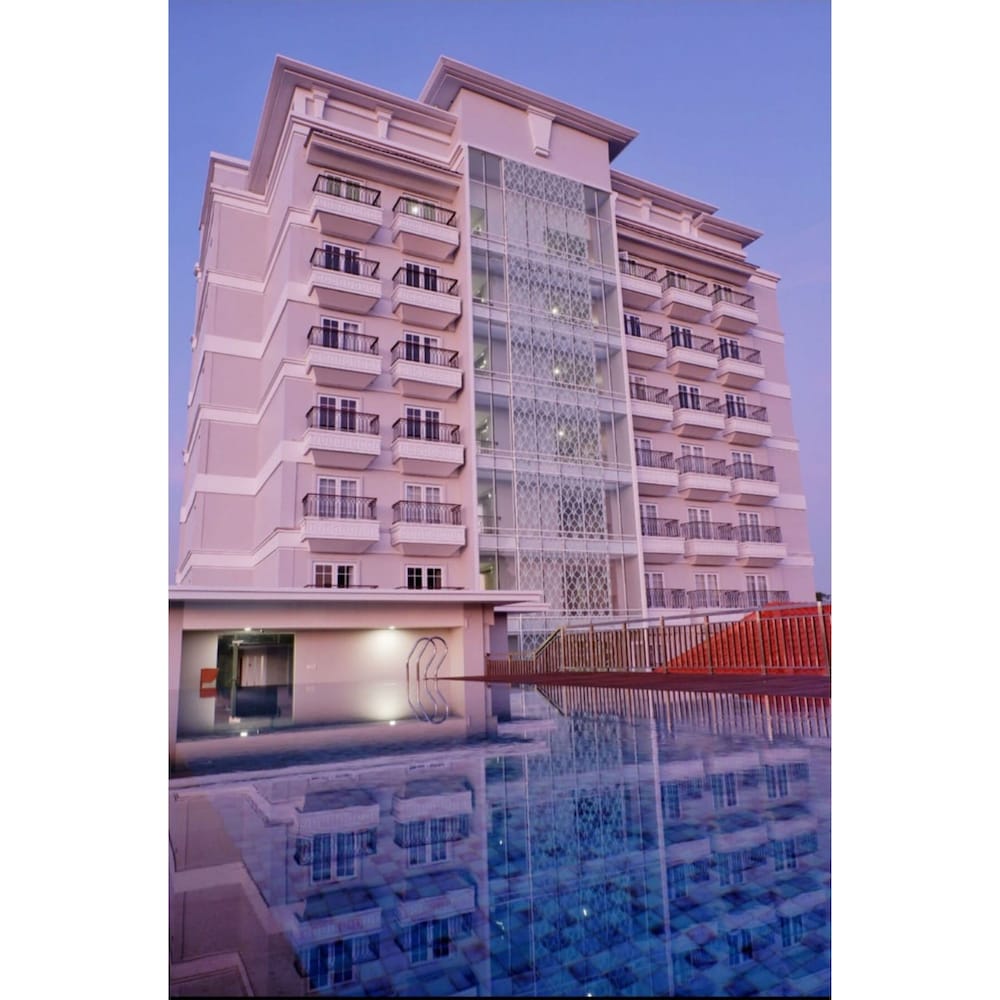 Solia Hotel Yosodipuro Solo 5/52