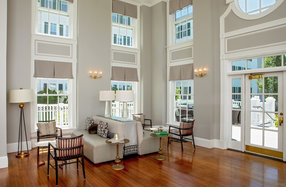 Inns At The Equinox 45/80