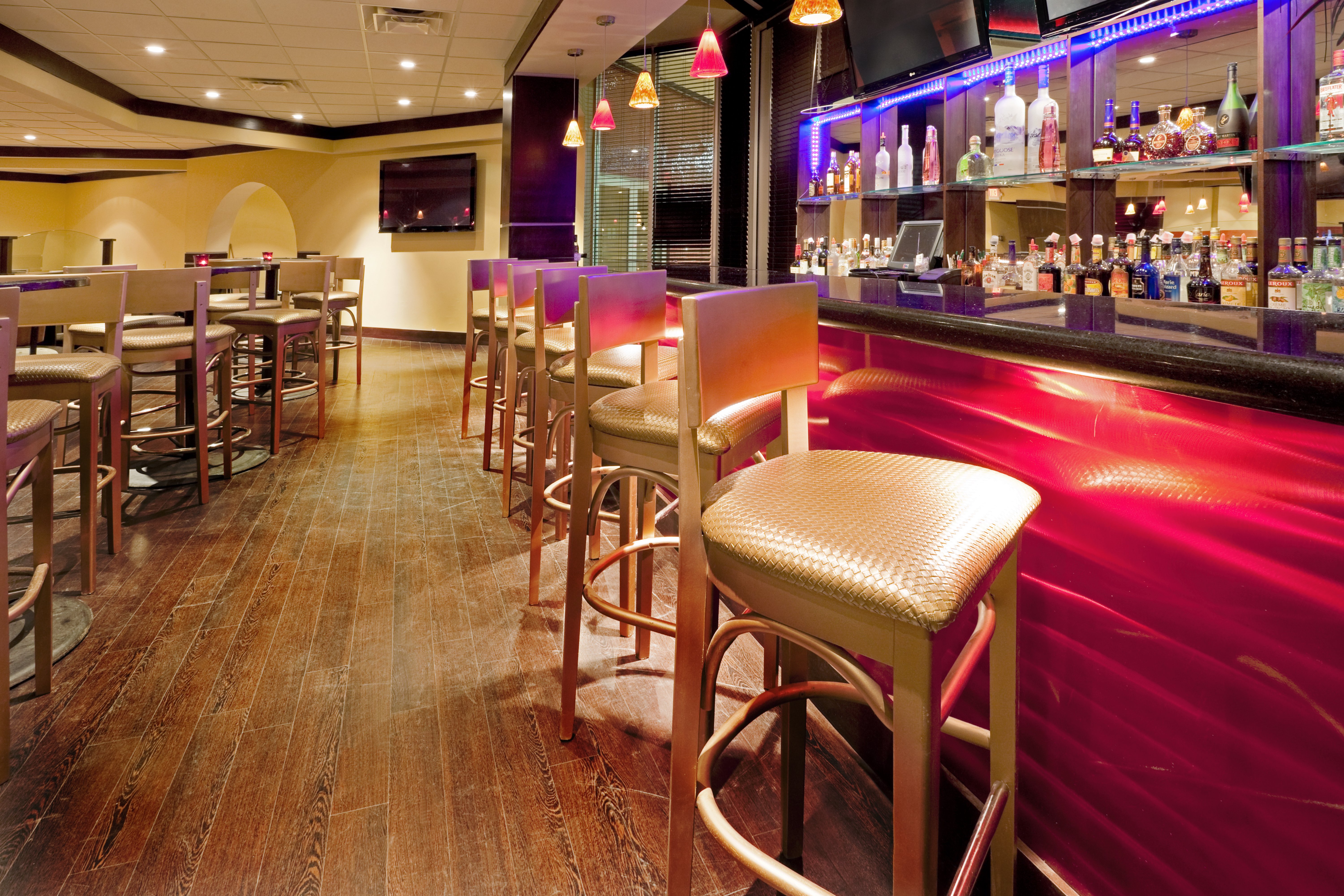 Garner Hotel Totowa by IHG 47/74
