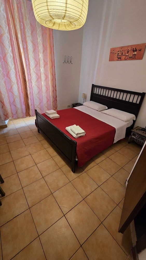 Meltin' Rome Guesthouse 11/40