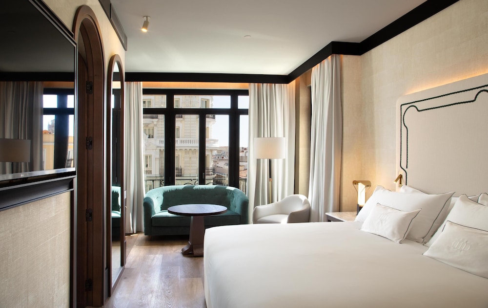 ESPERANZA, PLUS, KING BED