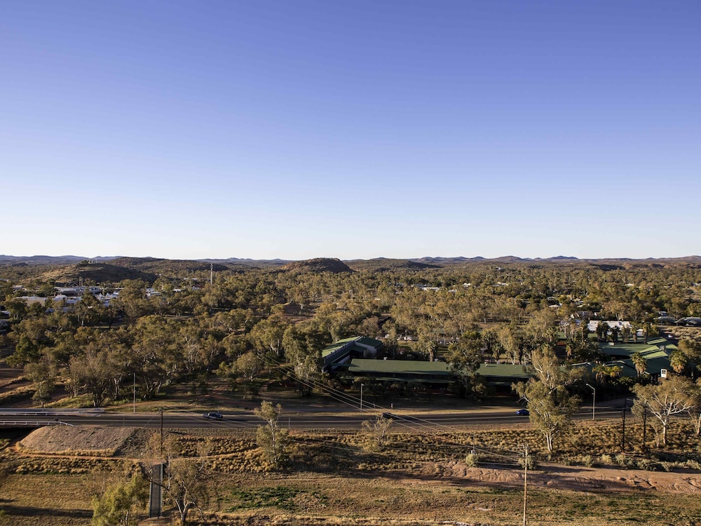 Mercure Alice Springs Resort 49/57