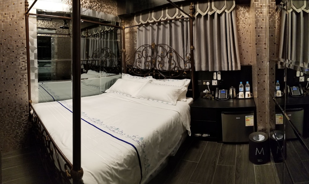 Star City Hotel 5/34