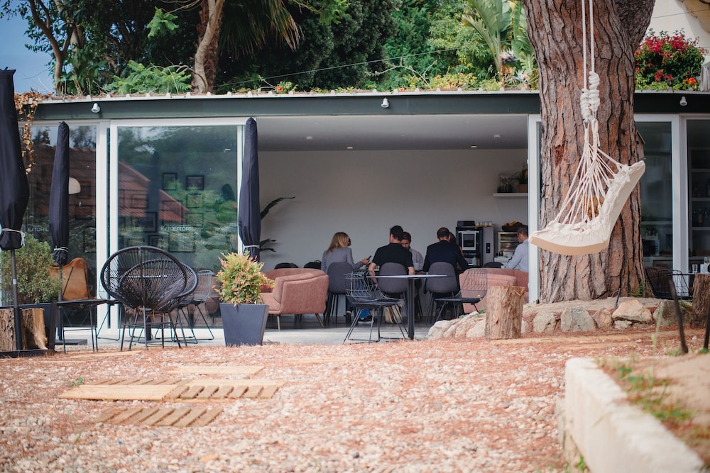 A House in Estoril - Adults Only 21/26