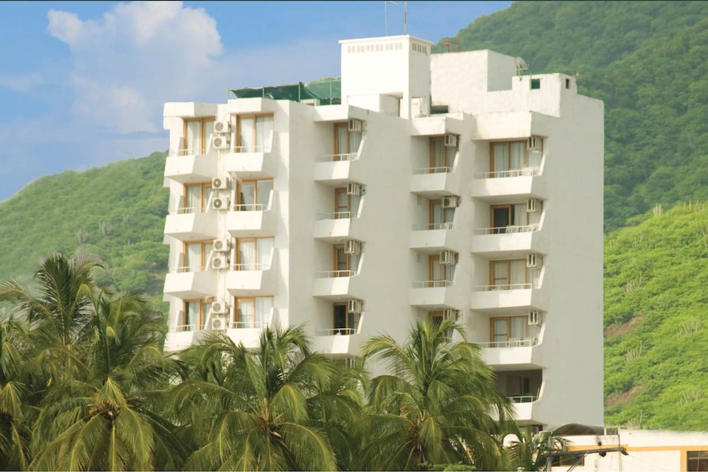 Be La Sierra Hotel 2/73