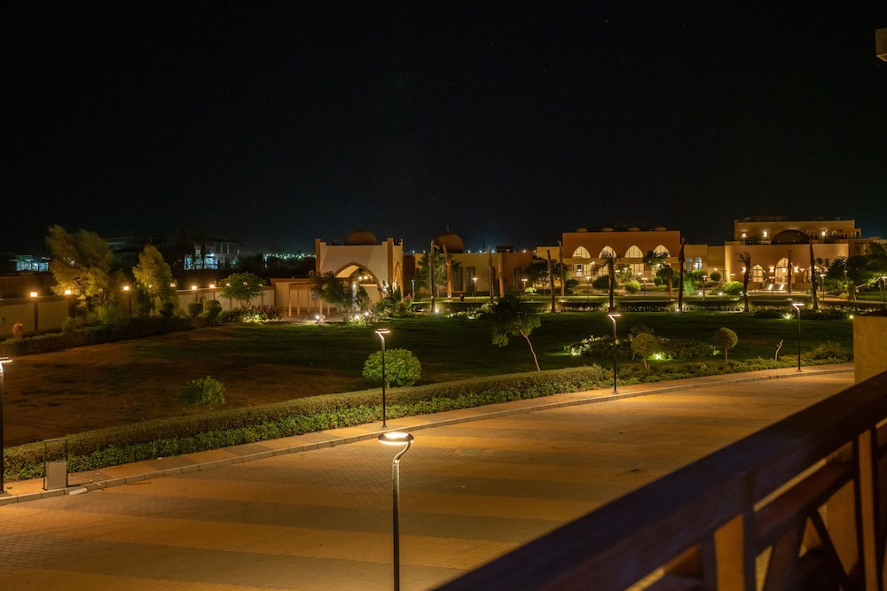 Azal Lagoons Resort Abu Simbel 51/58