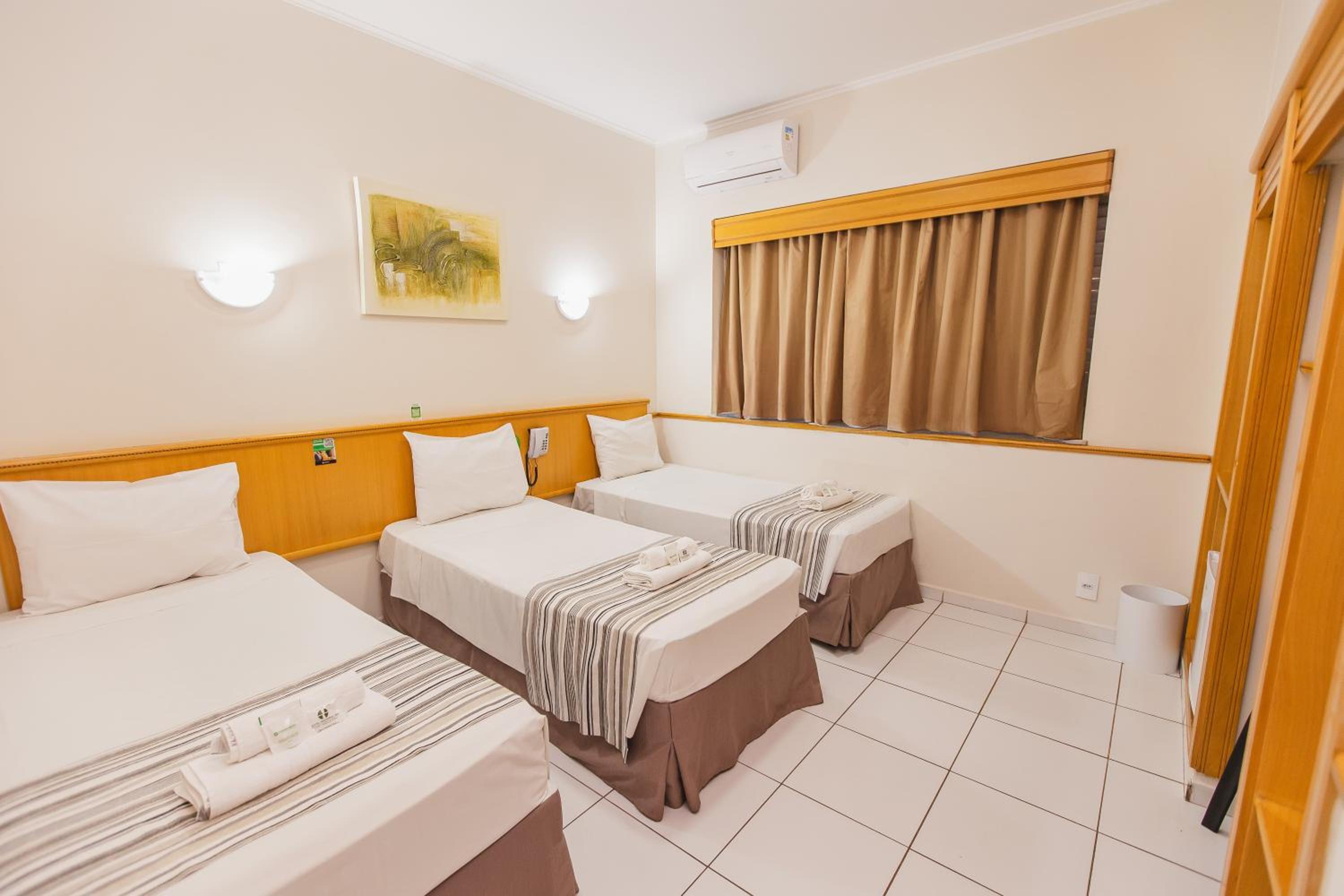Standard, Triple, 3 Beds