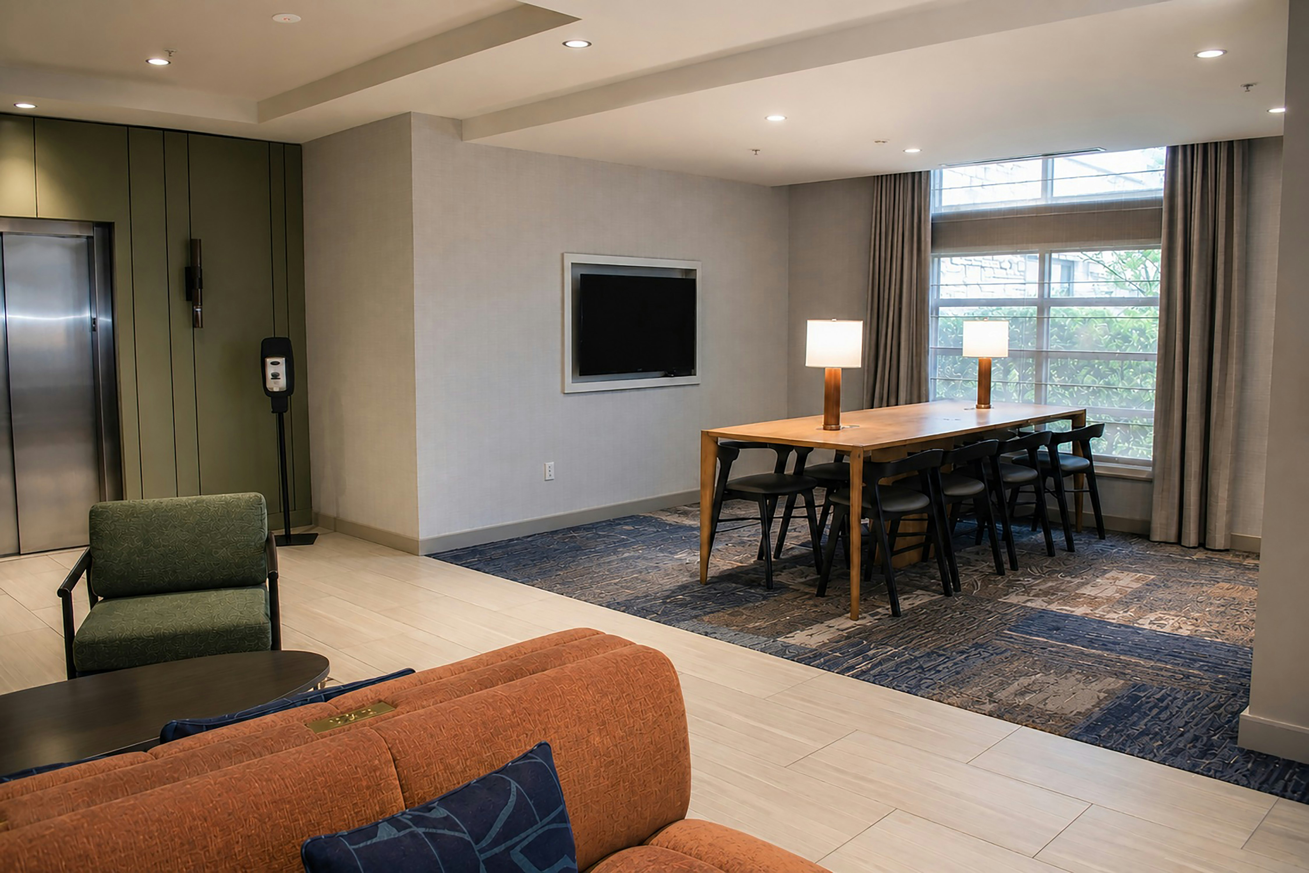 Hilton Garden Inn Newtown Square Radnor 70/72